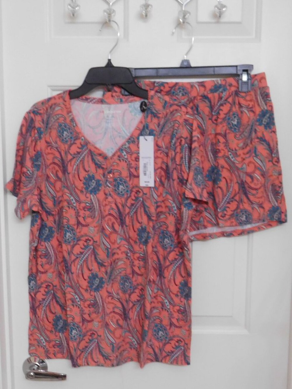NWT 2pc Liz Claiborne Paisley Print Shorts Pajamas sz Medium